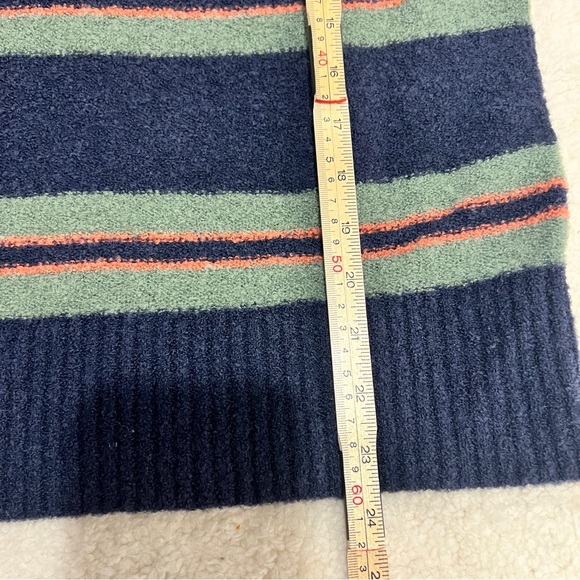 Toad & Co sweater size XL - Picture 5 of 5